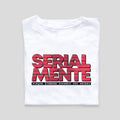 Playera Inspirada en SERIALMENTE - SERIALMENTE