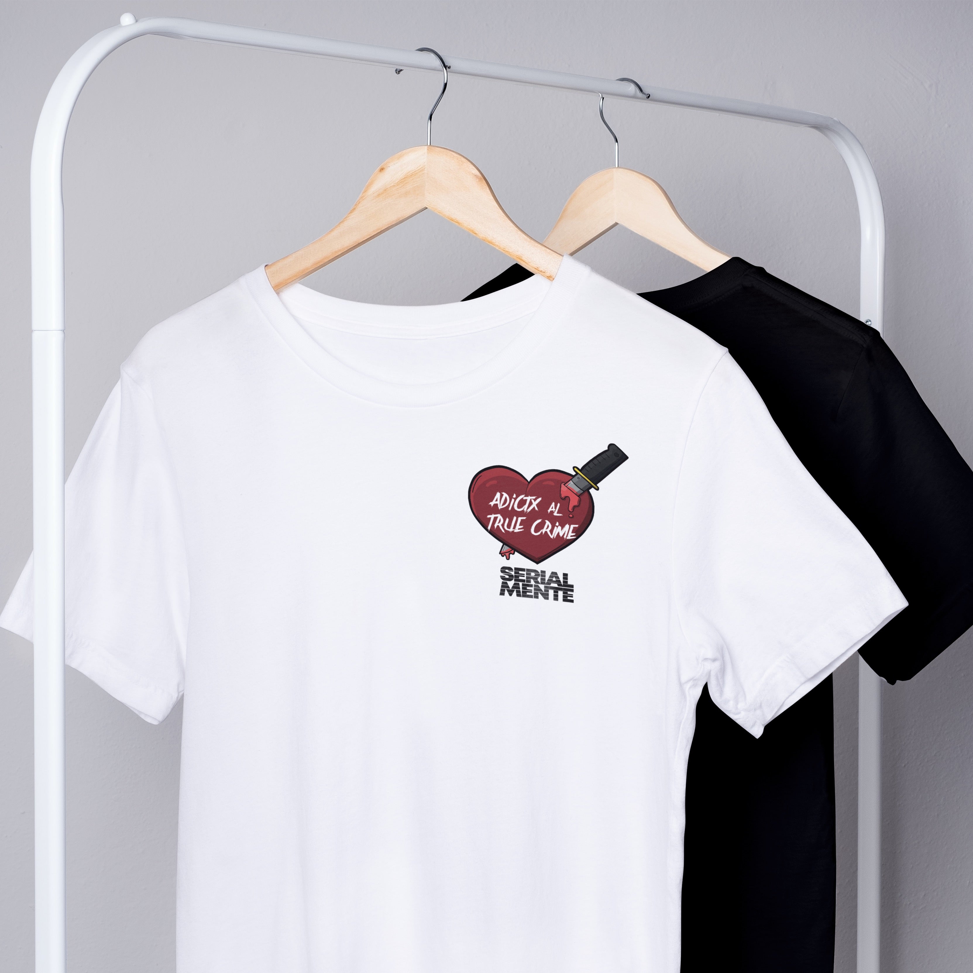 Playera Inspirada en SERIALMENTE - True Crime